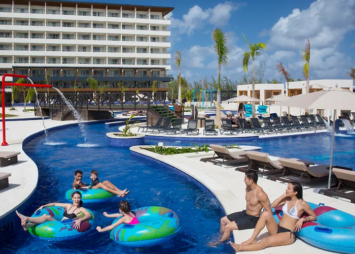 Waterpark hotels Royalton Blue Waters Montego Bay, An Autograph Collection All-Inclusive