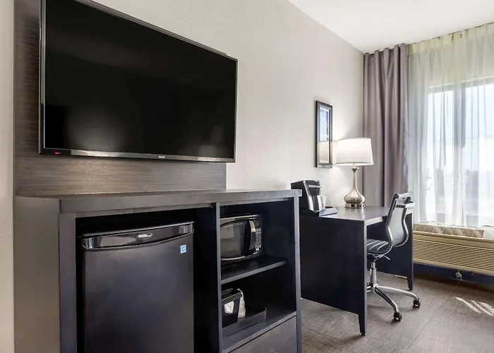 Comfort Inn & Suites Greer - Greenville