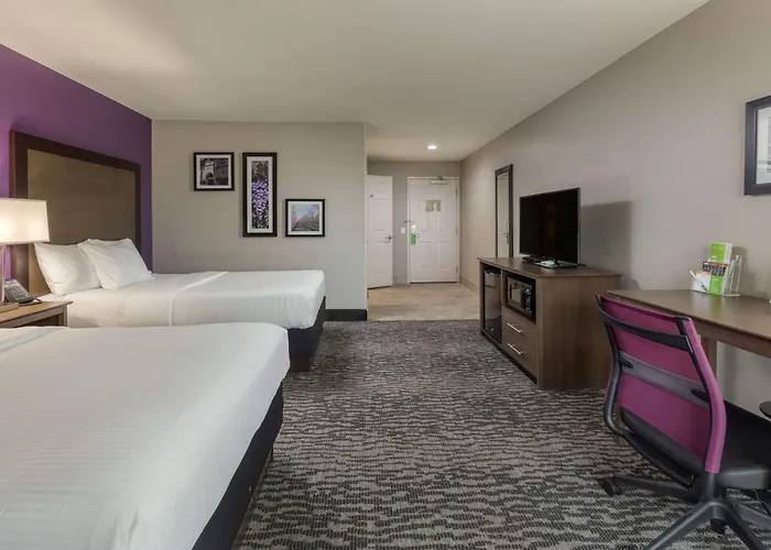 La Quinta By Wyndham Visalia/Sequoia Gateway