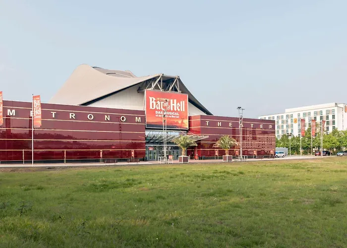 Super 8 By Wyndham Oberhausen Am Centro