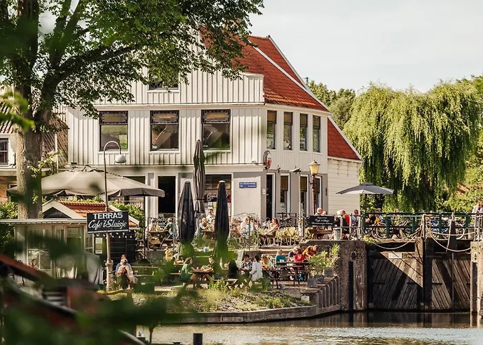 The Quay Amsterdam - Free Parking