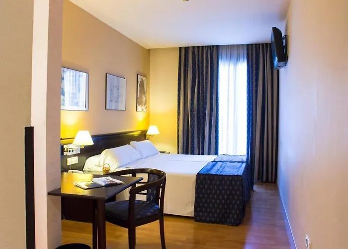 Hotel dichtbij College: Atlantis By Atbcn