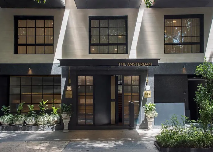 Pet Friendly hotel: The Amsterdam By Viadora