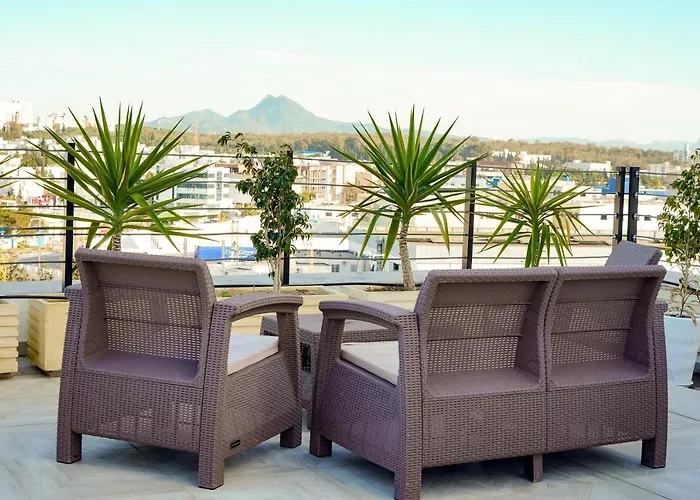 Hotel Lescure Business And Spa
