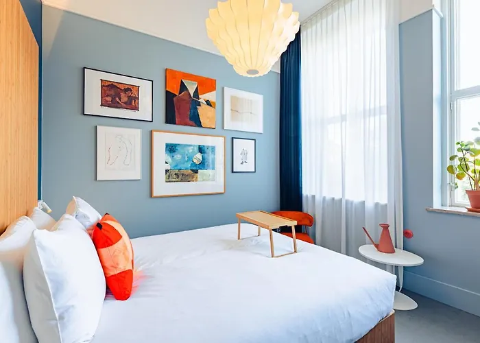 Vie Via - Your Hotel
