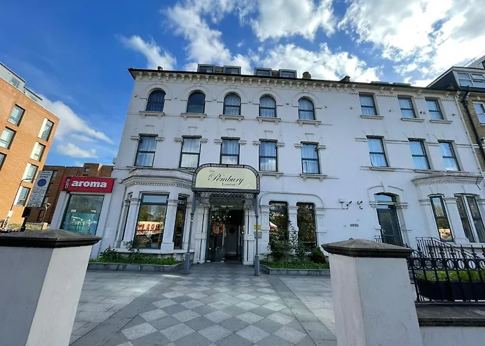 Beach Hotels Pembury At Finsbury Park