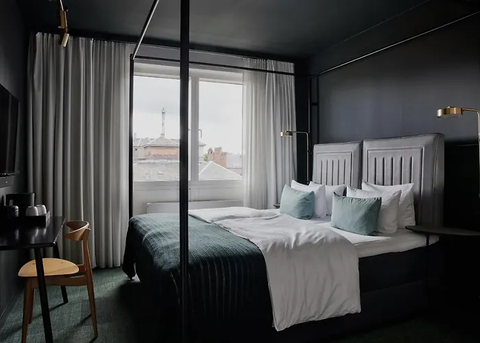 Hotel con piscina: Hotel Danmark