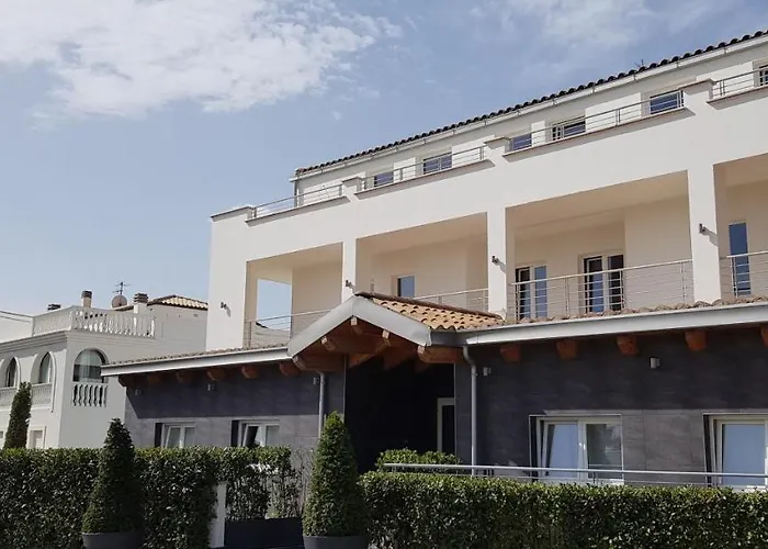 Leoni Hotel&Private Spa