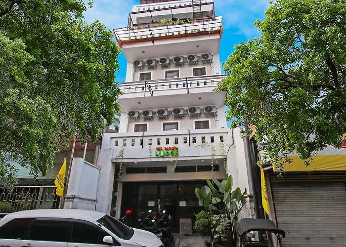 Spot On 91888 The Packer Lodge Yogyakarta