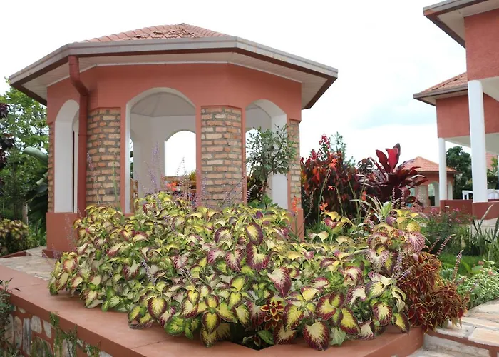 Hotel Maisons-Sifa