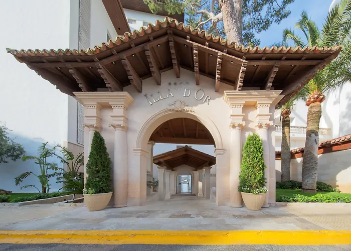 Illa D'Or & Club Apts 4* Sup