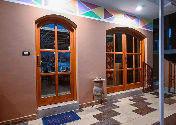 Guest house: Kana Kato