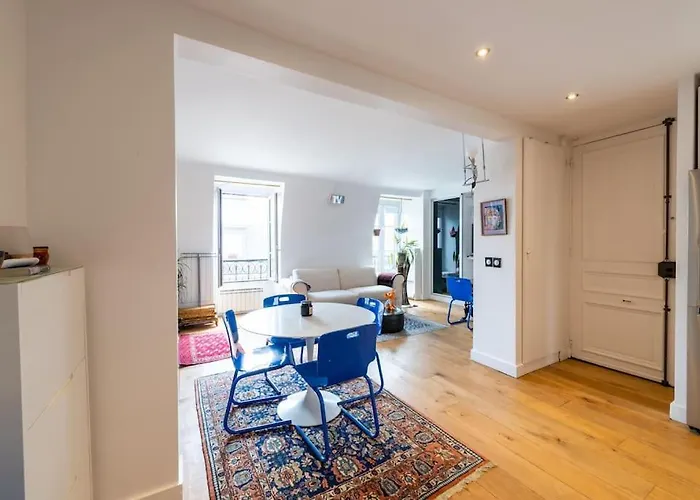 Location de vacances: Appartement vue Tour Eiffel