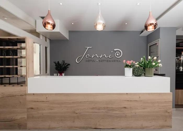 Hotel familiare: Hotel Jonni