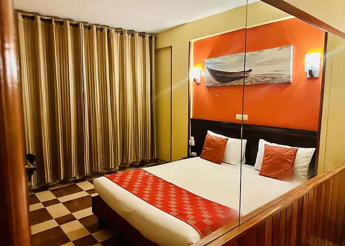 Yaahot Hotel