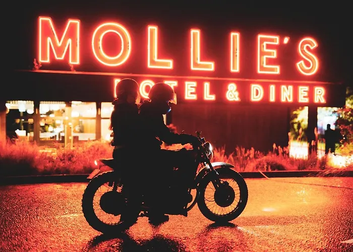 Mollie'S Oxford