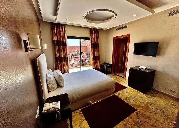 Hôtel accueillant les animaux: Hotel Les Trois Palmiers