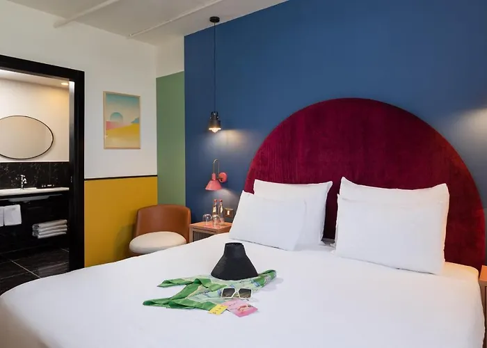 4 star hotel: Play Seaport Suite Hotel Tlv