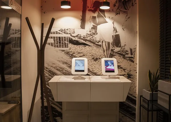 Room Select Via Veneto