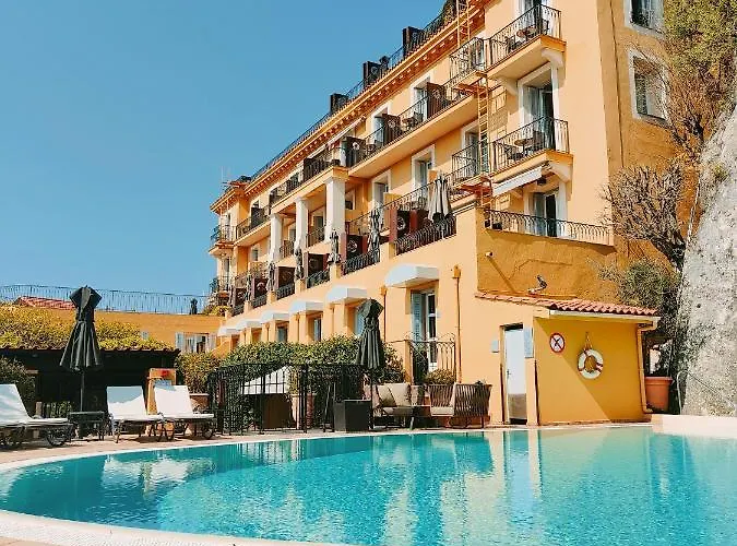 Hôtel romantique: Hôtel La Pérouse Nice Baie des Anges