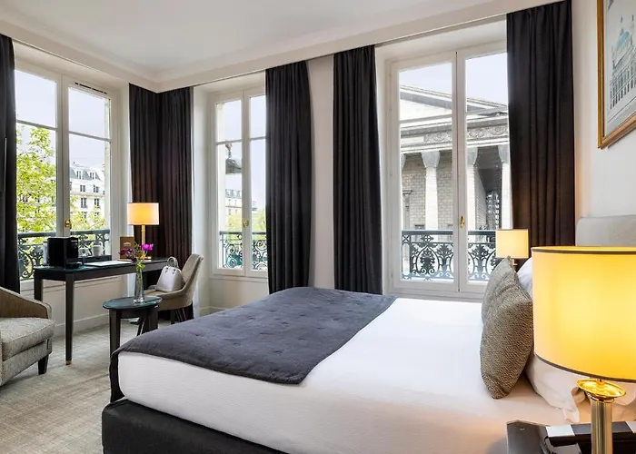 Hotel Madeleine Plaza