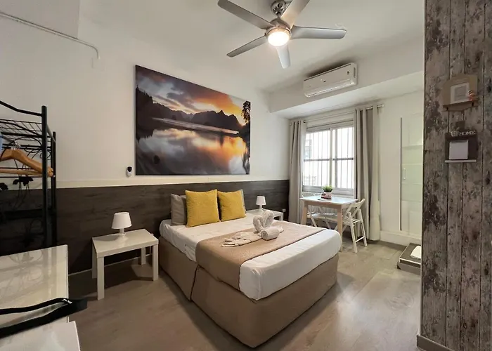 Resort: Valencia Suits You: Adults-Only Centro Historico with Auto Check-In