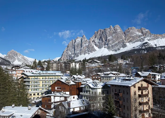 Resort: Grand Hotel Savoia Cortina D'Ampezzo, A Radisson Collection Hotel