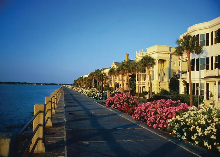 Crowne Plaza Charleston By Ihg