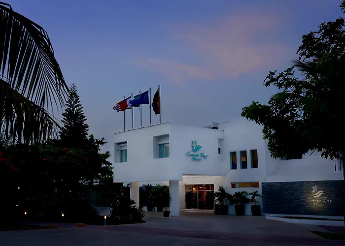 Beach hotel: Cancun Bay All Inclusive Hotel