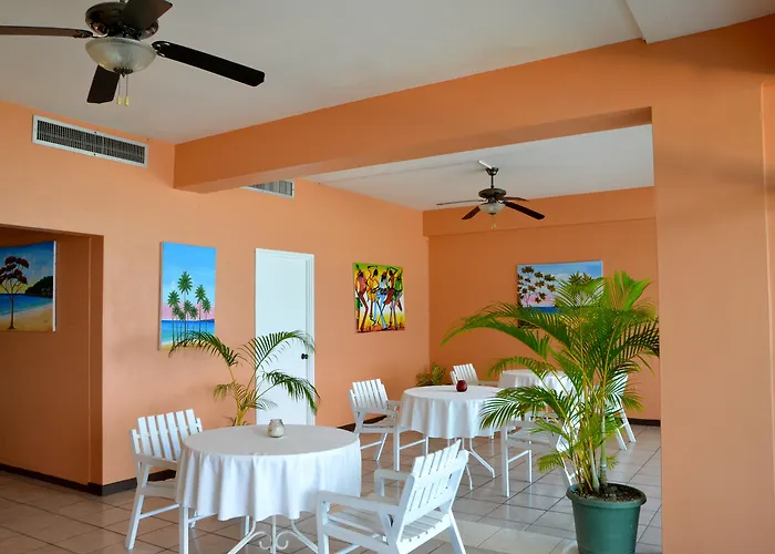 Hôtel bon marché: Kaz Kreol Beach Hotel
