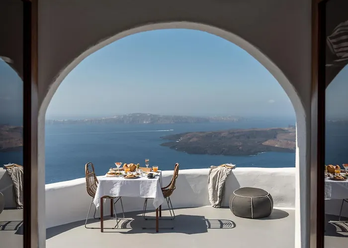 Cocoon Suites (Adults Only)
