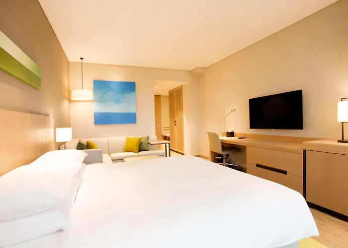 Hyatt Place Sanya City Center