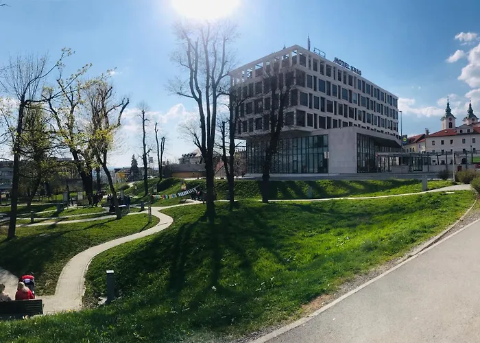 Hotel Kras
