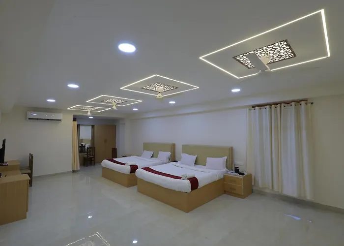 Hotel Rajam Selva