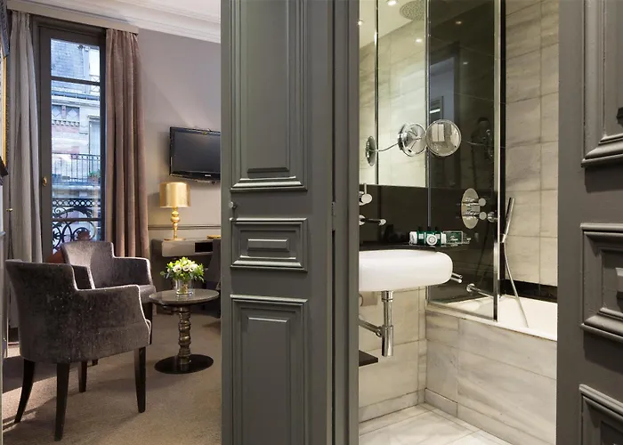 Family Hotel: Hotel Lumen Paris Louvre