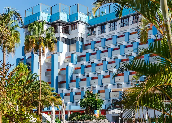 Paradise Park Fun Lifestyle Hotel