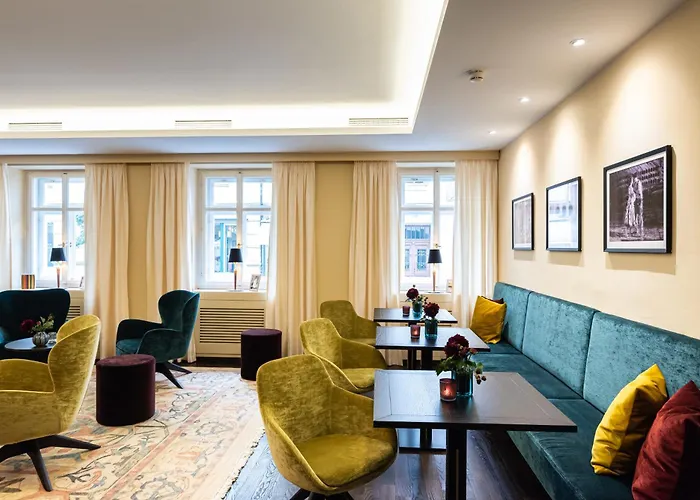 Hotel with pool: Altstadthotel Wolf-Dietrich