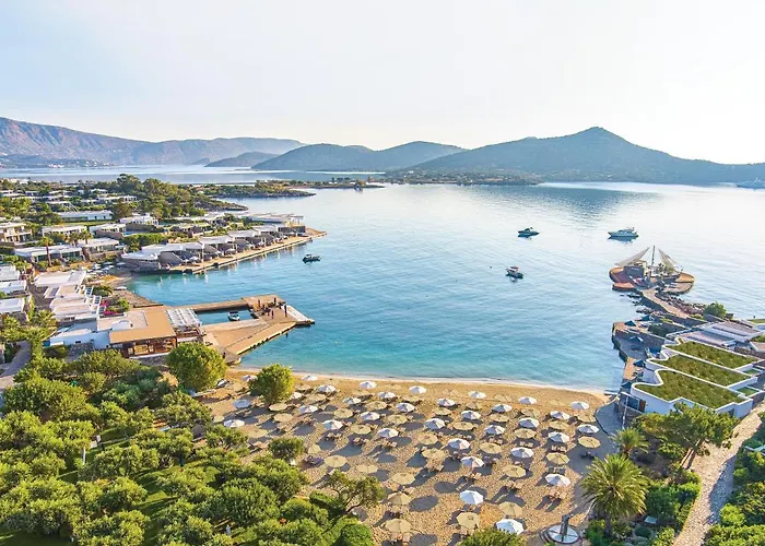 Family Hotel: Elounda Beach Hotel & Villas, A Member Of The Leading Hotels Of The World