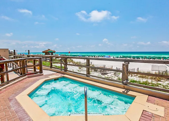 Pool Villa: Sundestin Beach Resort