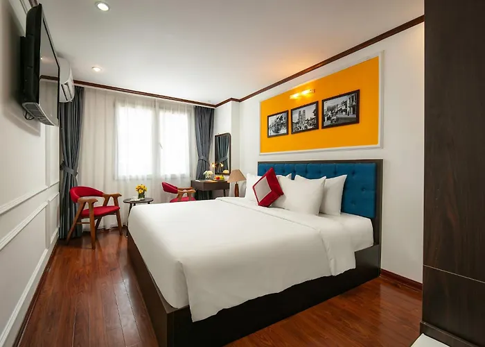 Silk Flower Hotel & Spa