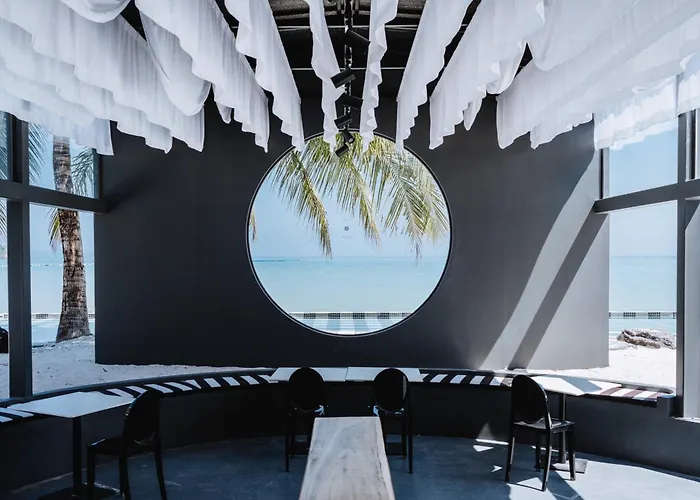 Hotel 5 estrelas: Foto Hotel Phuket Beachfront