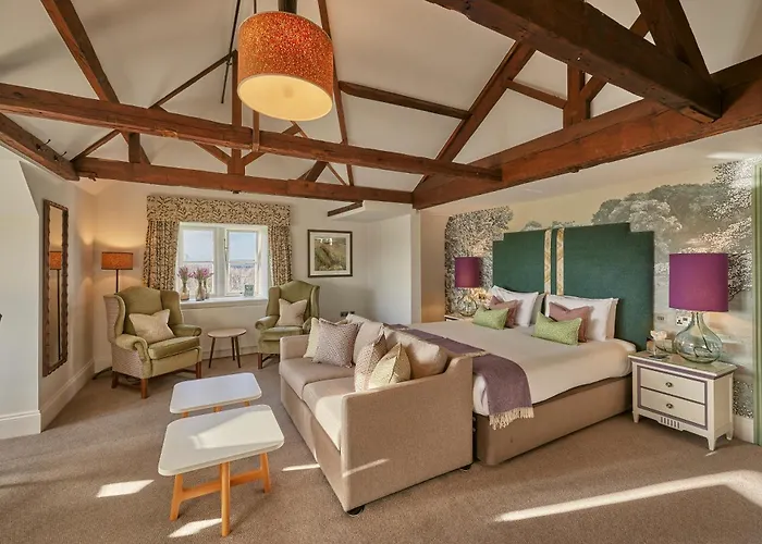Wivenhoe House Hotel