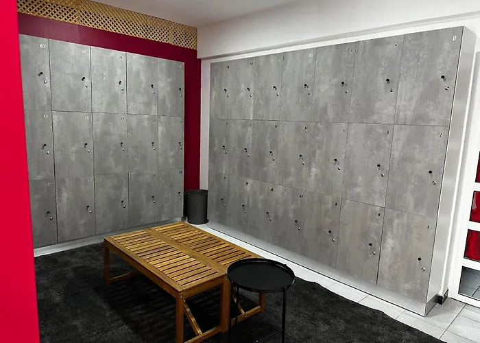 Paradise Resort - Fkk Swinger & Nudist Couples Only