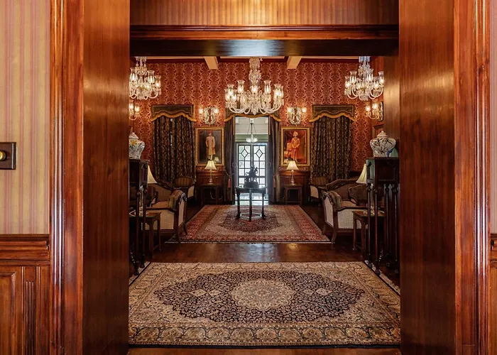 Ajit Bhawan - A Palace Resort