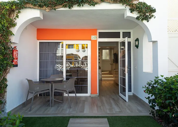 Bungalows Cordial Green Golf