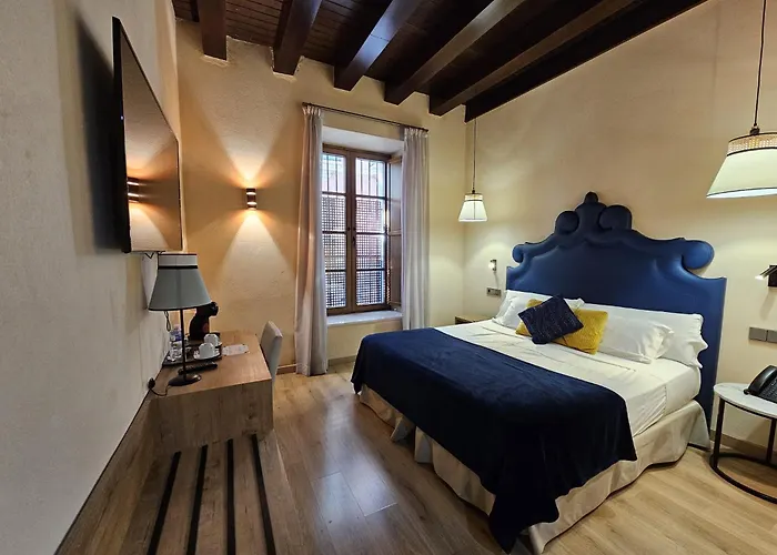 Family resorts Hemd s Puerta Real Boutique