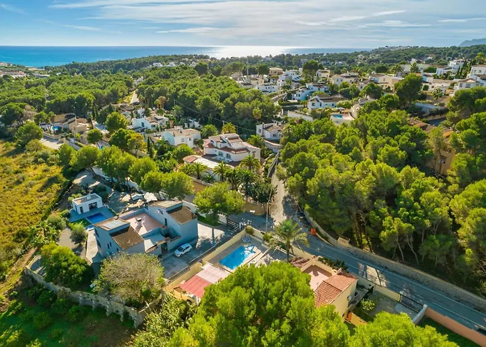 Villa Enzo - Plusholidays