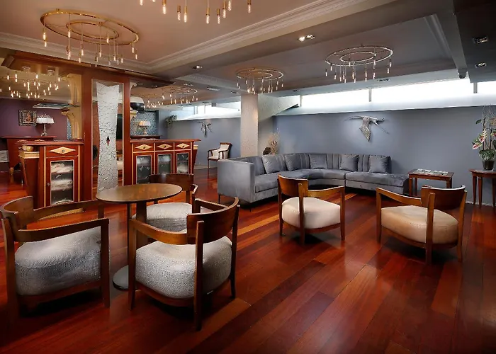  Apartaments-Hotel Hispanos 7 Suiza