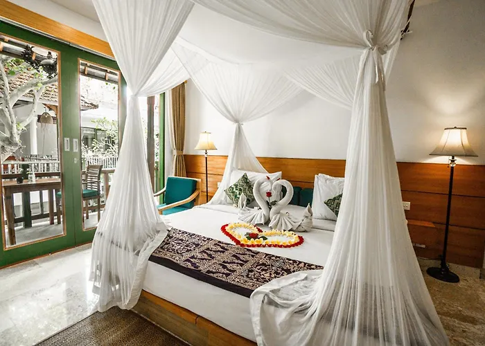 Hotel with pool: Sabana Ubud