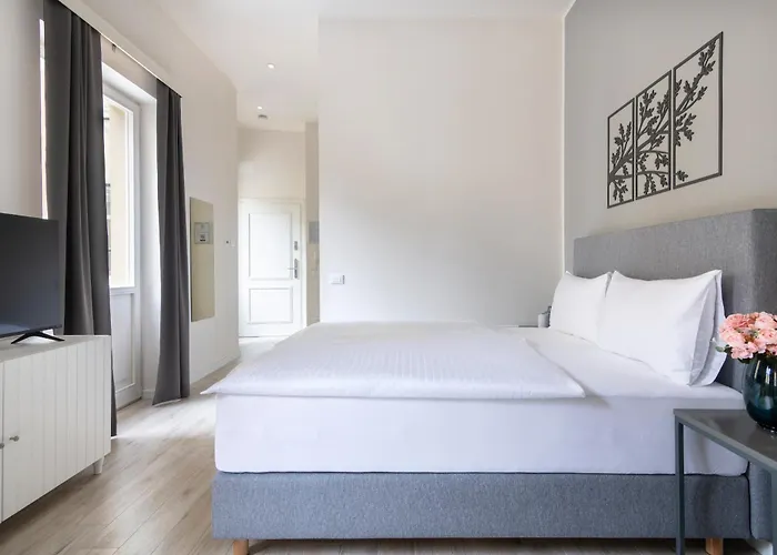 Casa vacanza: Kinsky Garden Apartments And Suites By Dwellfort